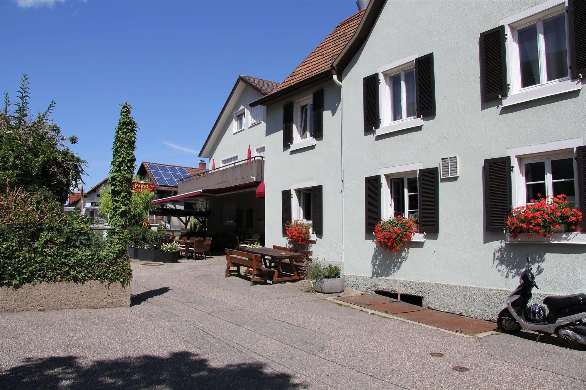 Landgasthof Ochsen Sinzheim Exterior foto