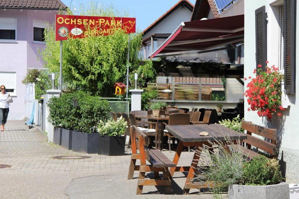 Landgasthof Ochsen Sinzheim Exterior foto